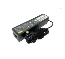 Fujitsu 65W - 2.5 Adapter